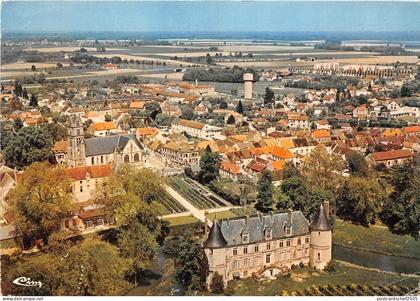 BR4450 Fontenay Tresigny Vue generale aerienne  france