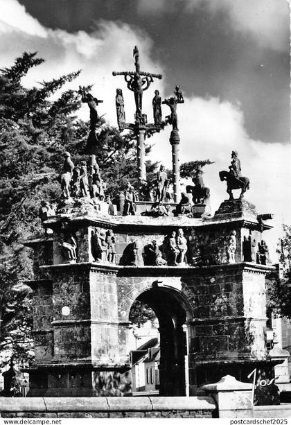 BR5366 Bretagne Pleyben Le Calvaire  france