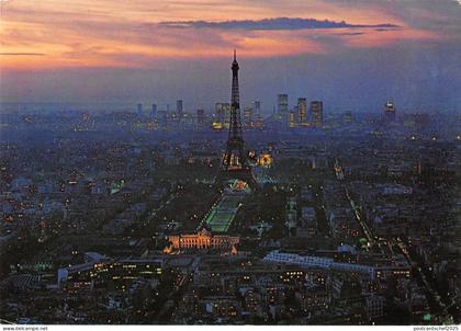 BR86003 paris la nuit panorama france