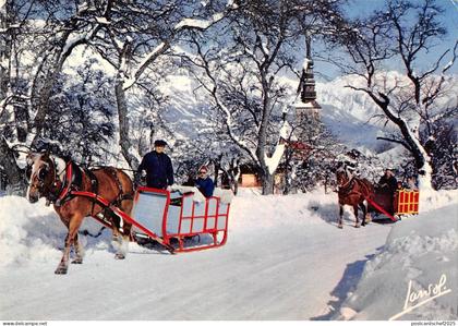 BT5251 Combloux les traineaux et le clocher       France