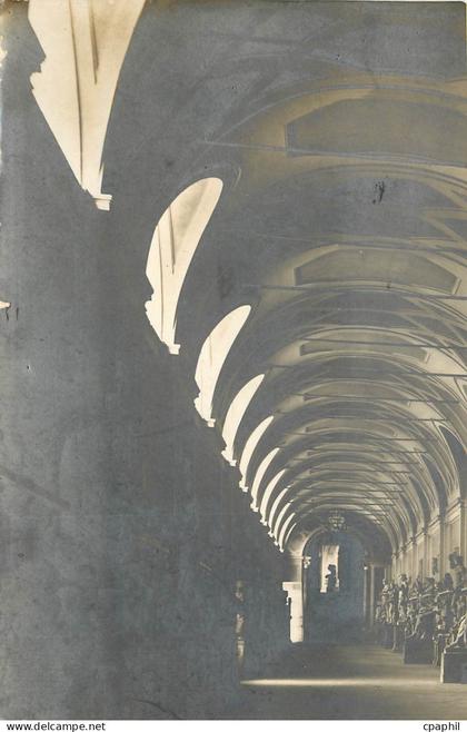 CPA galerie à identifier