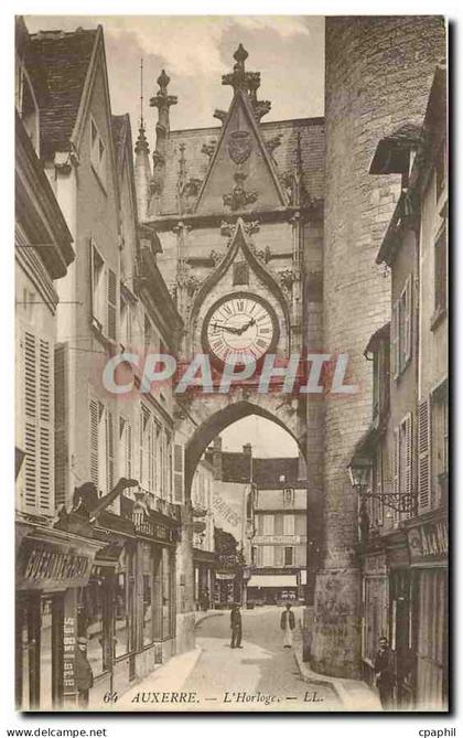 CPA Auxerre l'Horloge