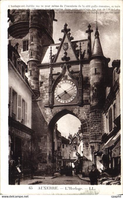 CPA Auxerre L'horloge