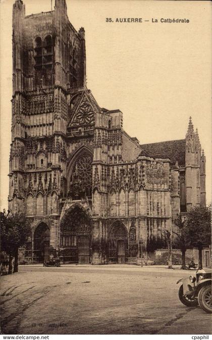 CPA Auxerre La cathedrale
