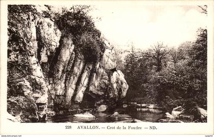 CPA Avallon Crot de la foudre