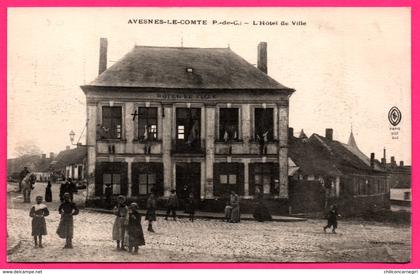 Avesnes le Comte - L' Hôtel de Ville - Animée - Edit. CAMPION - Imp. Photo D.A. LONGUET - 1916