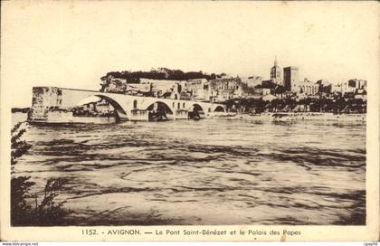 CPA Avignon Le Pont Saint Benezet et le Palais des Papes