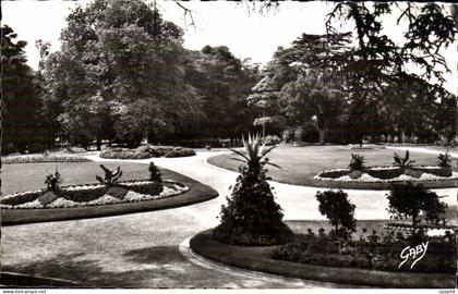 Avranches - Jardin des Plantes - CPA
