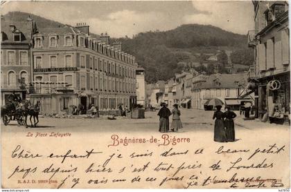 Bagneres de Bigorre - La Place Lafayette