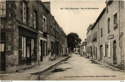 CPA BAIS-MAYENNE Rue de Ste-Gemmes (420473)