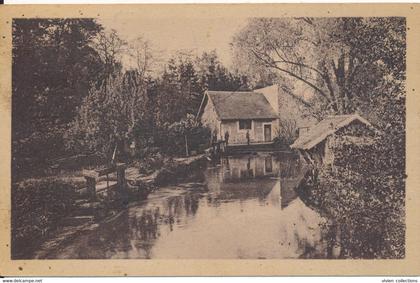Ballancourt (91 Essonne) le vieux moulin du Petit Saussay sur Essonne - affranchissement timbre collection Racine