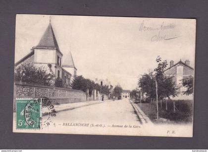 Vente immediate Ballancourt sur Essonne  Avenue de la Gare (57475)