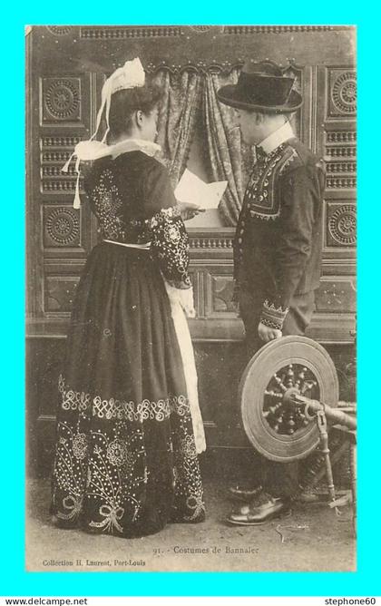 a895 / 649 29 - BANNALEC Costumes de Bannalec ( Homme et Femme Folklore )