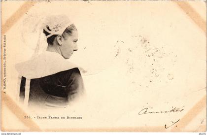 CPA Bannalec- Jeune Femme FRANCE (1025547)