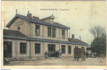 Carte Postale Ancienne  De BAR SUR SEINE-La Gare