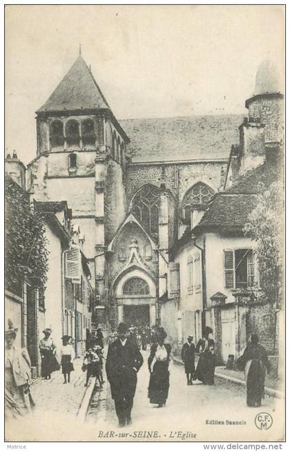 BAR SUR SEINE - l'église.