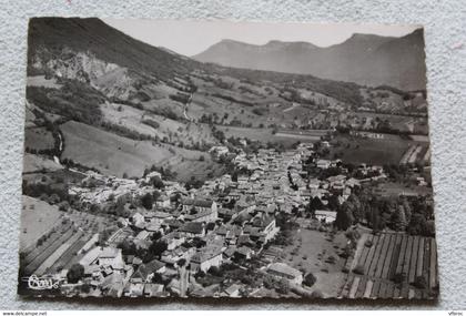 Cpm, Barraux, vue panoramique, au fond le Cuiller, Isère 38