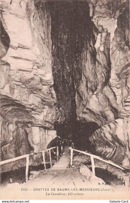 39 BAUME LES MESSIEURS GROTTES DE BAUME LES MESSIEURS