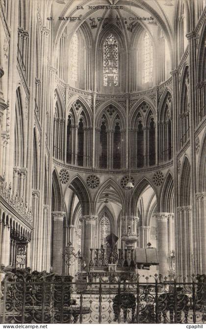 Bayeux CPA Cathedrale Le choeur