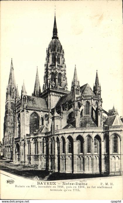 CPA Bayeux Notre Dame