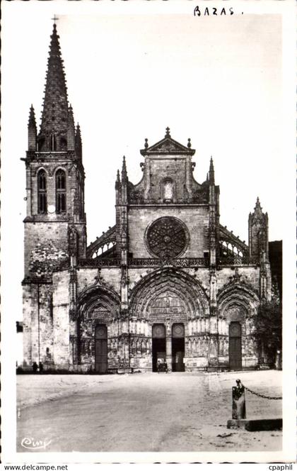 CPSM Bazas la cathedrale