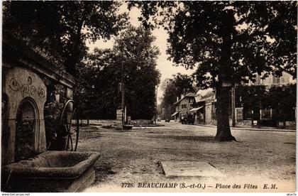 CPA Beauchamp (S.-et-O.) - Place des Fétes (290648)