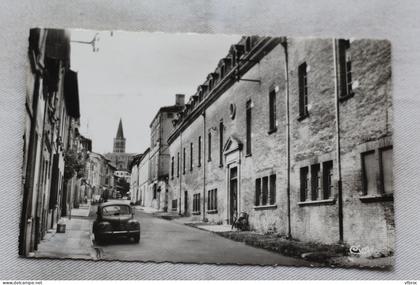 Cpsm, Beaumont de Lomagne, rue Despeyrous et le centre Sully, Tarn et Garonne 82