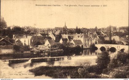 CPA Beaumont sur Sarthe Vue generale Pont roman