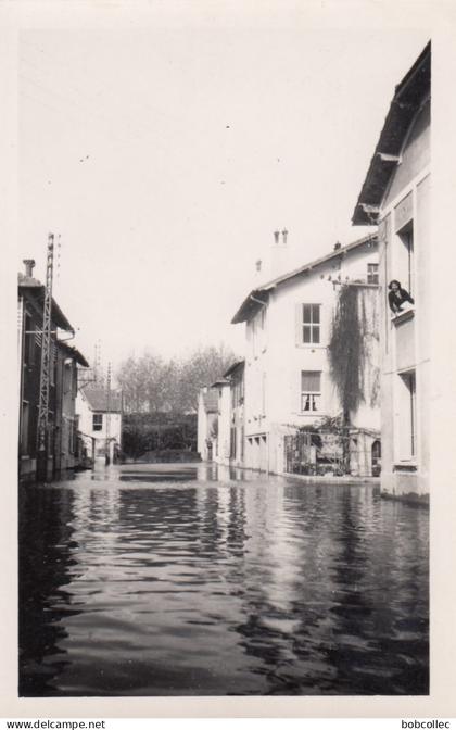 BEDARRIDES (Vaucluse): Photo innondations - A situer