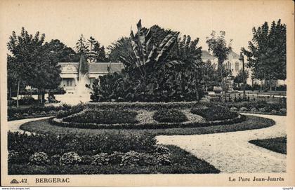 CPA Bergerac Le parc Jean Jaures