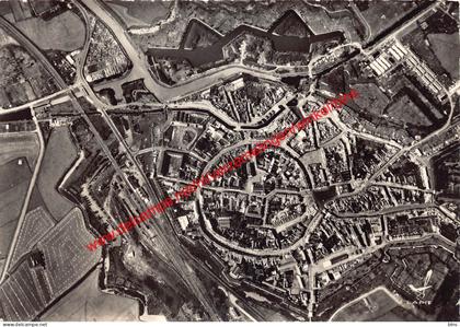 En avion au-dessus de - Bergues - (59) Nord