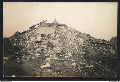 CPA Bertincourt, Église en ruines après bombardement