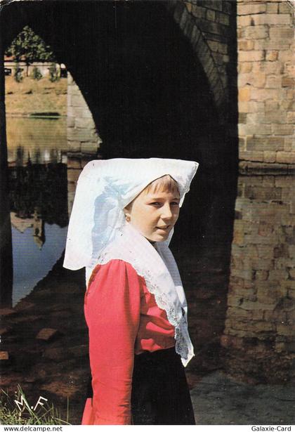 87 BESSINES SUR GARTEMPE CARTE POSTALE