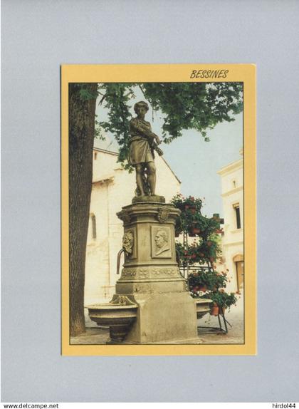 Bessines sur Gartempe (87) : la fontaine Seyvaud