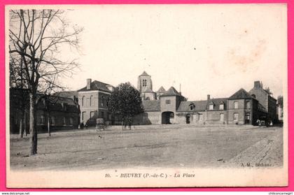 Beuvry - La Place - Calèche - Animée - Edit. A. M. Béthune