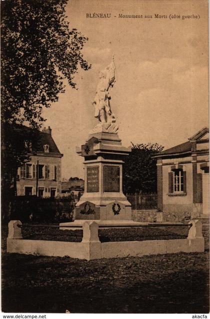 CPA Bleneau - Monument aux Morts - Cote Gauche FRANCE (960634)