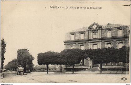 CPA Bobigny - La Mairie et la rue de Romainville (44816)