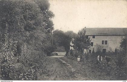 CPA Boissy-L'Aillerie L'Oiseau Bleu La Grande Allée