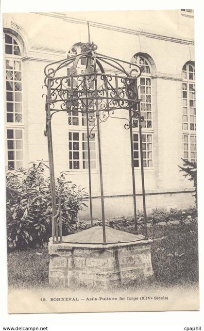 Bonneval CPA Asile puits en fer forge (14eme)