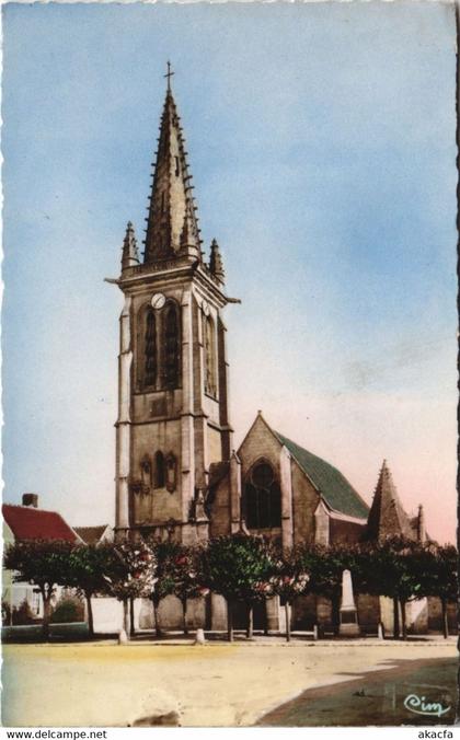 CPA BORAN-sur-OISE - L'Église (130541)