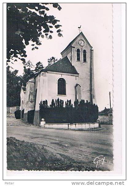 BOUFFEMONT - L'église