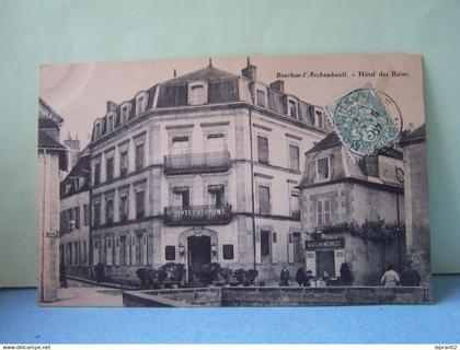 BOURBON-L'ARCHAMBAULT (ALLIER) LES COMMERCES. HOTEL DES BAINS.