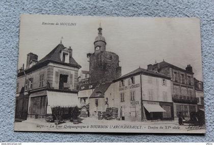la tour Quiquengrogne à Bourbon l'Archambault, donjon , Allier 03