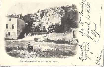 CPA Bourg-Saint-Andéol Fontaine de Tournes