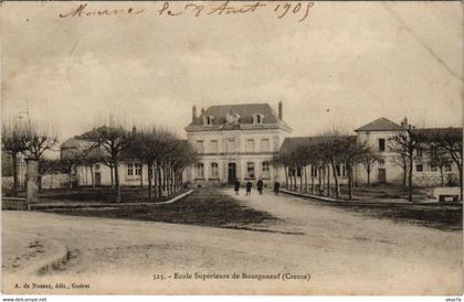 CPA Bourganeuf Ecole Superieure FRANCE (1050179)