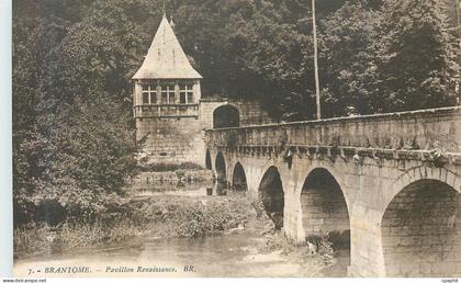 CPA 7 brantome pavillon renaissance