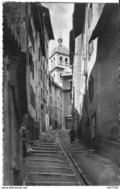 CPA BRIANCON -la petite gargouille