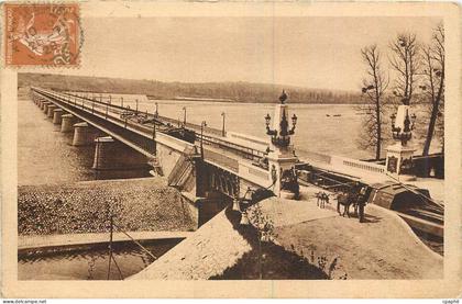 CPA Briare Loiret Le Pont Canal