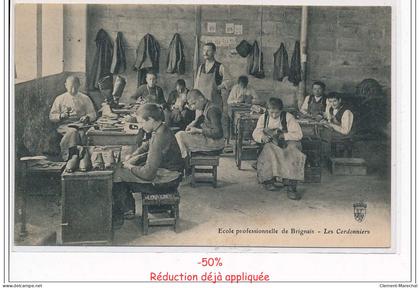 BRIGNAIS : Ecole professionnelle de Brignais - Les Cordonniers - état