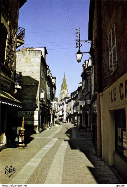 CPSM Brive La Gaillarde Rue Pietonne Du Colonel Faro